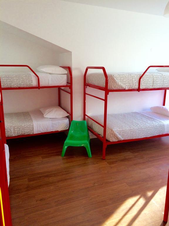 Metro Hostel Lisboa Kültér fotó