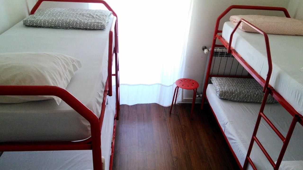 Metro Hostel Lisboa Kültér fotó